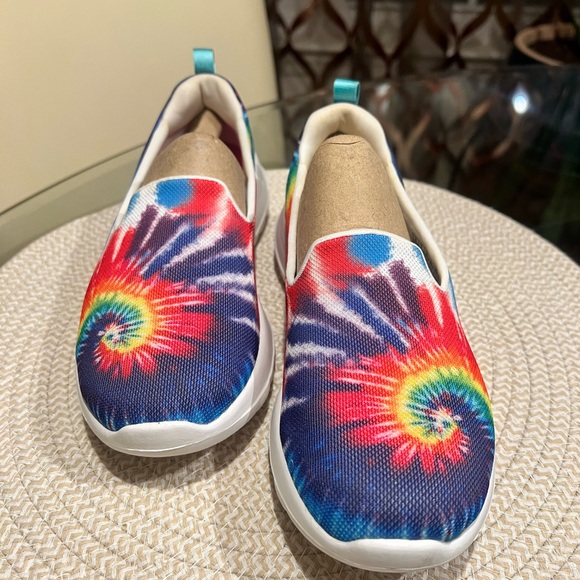 Skechers Tie-Dye Slip-On Sneakers - Picture 3 of 6